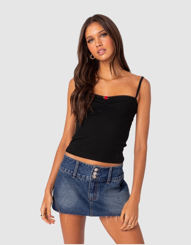 EDIKTED - Karlee Ribbed Tank Top