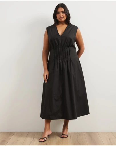 Atmos&Here Curvy - Lara Pintuck Midi Dress