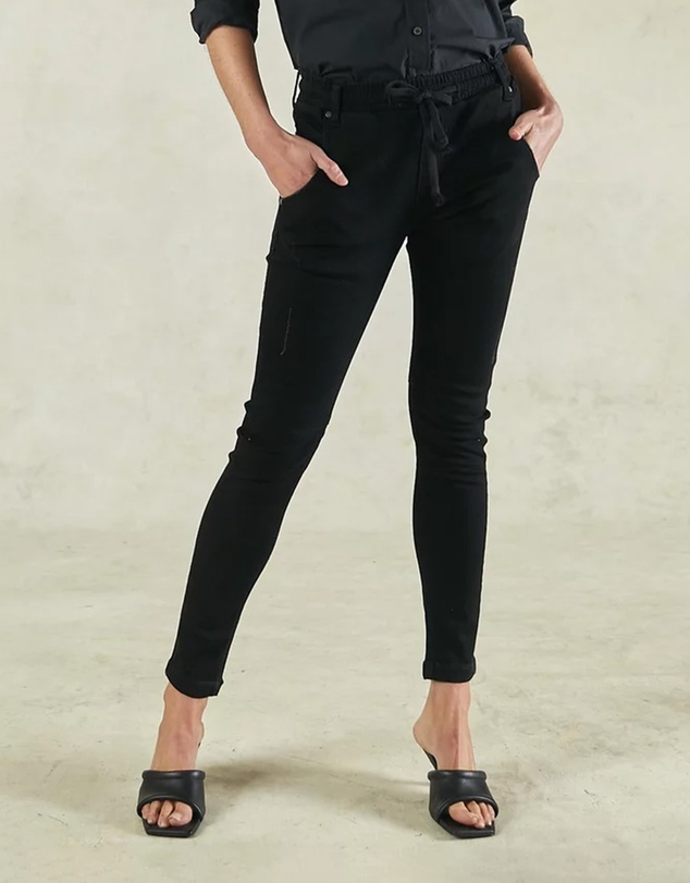 DRICOPER DENIM - Active Black Ankle Length Jeans