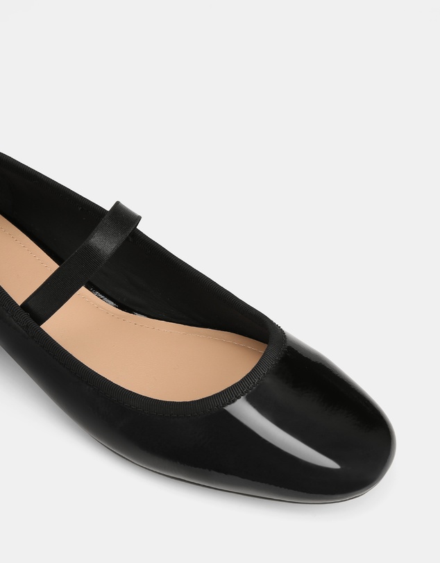 Wittner - Alannah Crinkle Patent Leather Mary Janes