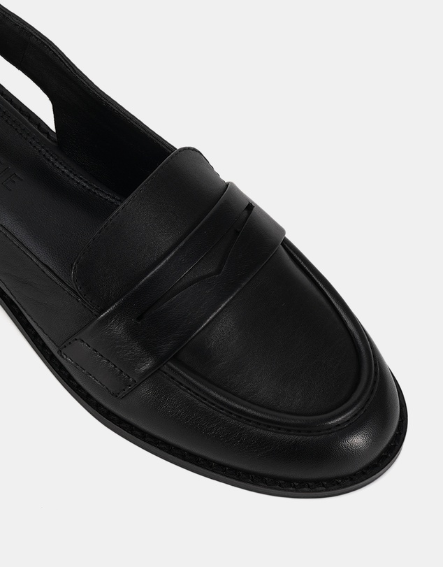 Miss Sofie - Leo Flats