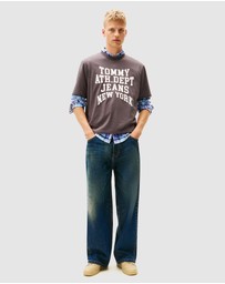 Tommy Jeans - 90s Crew Neck T-Shirt