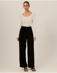 Tussah - Freya Fine Knit Long Sleeve Top