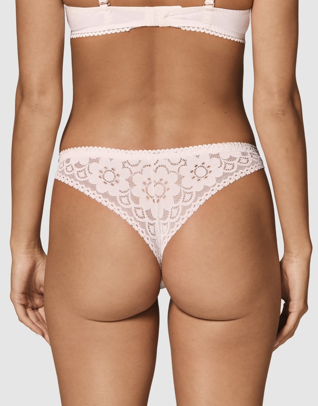Simone Perele - Oisive Tanga