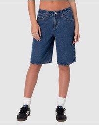 EDIKTED - Stargirl Denim Bermuda Shorts