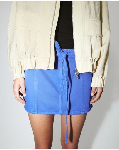 Medium Blue