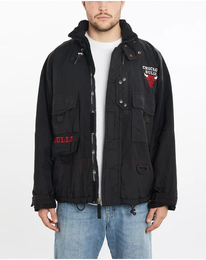 Vintage by The Real Deal - Pre Loved - Vintage 90s Champion Chicago Bulls Jacket
