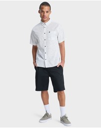 Quiksilver - Mens Apero Classic Short Sleeve Shirt