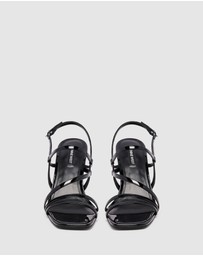 Nine West - Spela