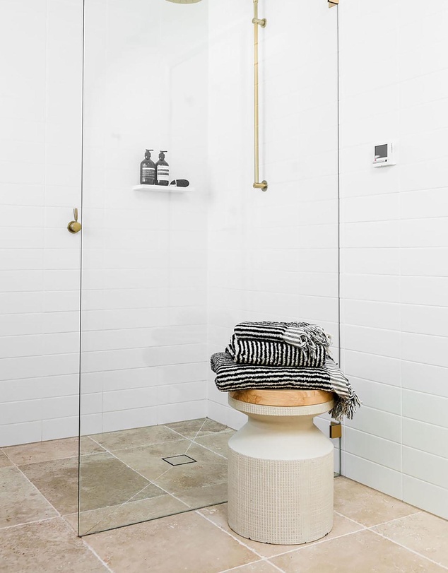 Miss April - Striped Bathroom Set