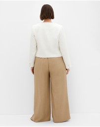 City Chic - Plus size Annabelle Boucle Jacket - cream
