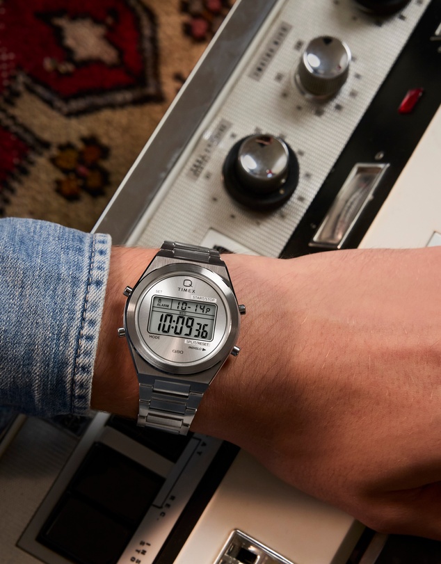 TIMEX - Q Timex® Q80 Continental 39mm Stainless Steel Bracelet Watch