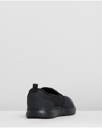 Vionic - Julianna Pro Slip-On Sneaker - Black