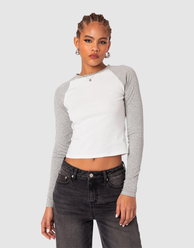 EDIKTED - Raya Long Sleeve T-Shirt