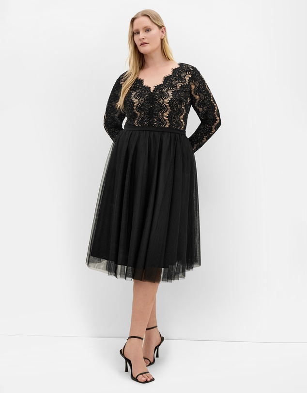 City Chic - Plus size Rare Beauty Lace Midi Dress - black