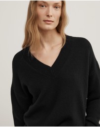 Witchery - Cashmere V-neck Knit