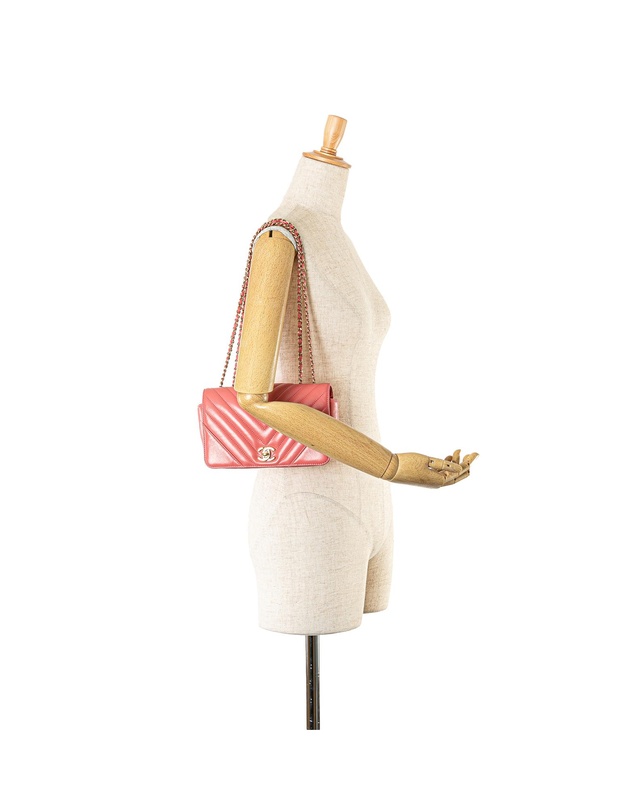 Pre-Loved by Azura Reborn - Pre-Loved Chanel Mini Chevron Calfskin Statement Flap Crossbody Bag with Quilted Leather Body
