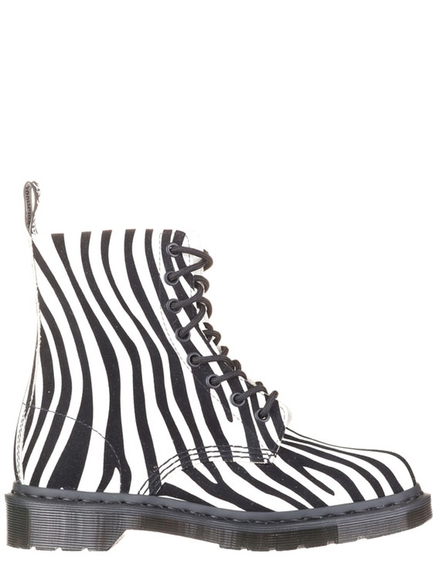 Dr Martens - Pascal 8 Eye Boot