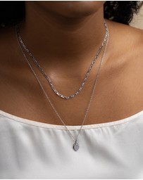 Wanderlust + Co - Figaro Chain Silver Necklace