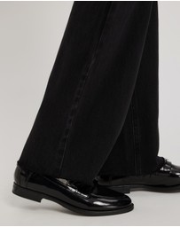 Atmos&Here - Myra Straight Leg Raw Hem Jeans