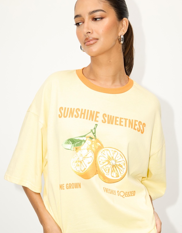 Dazie - Oj Oversized Graphic Tee