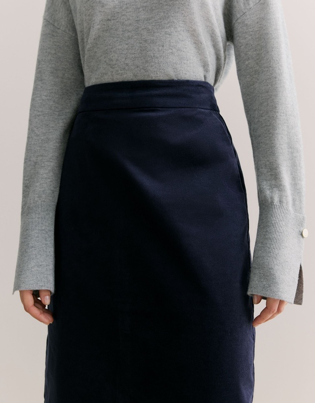 Trenery - Velvet A-line Skirt in Navy