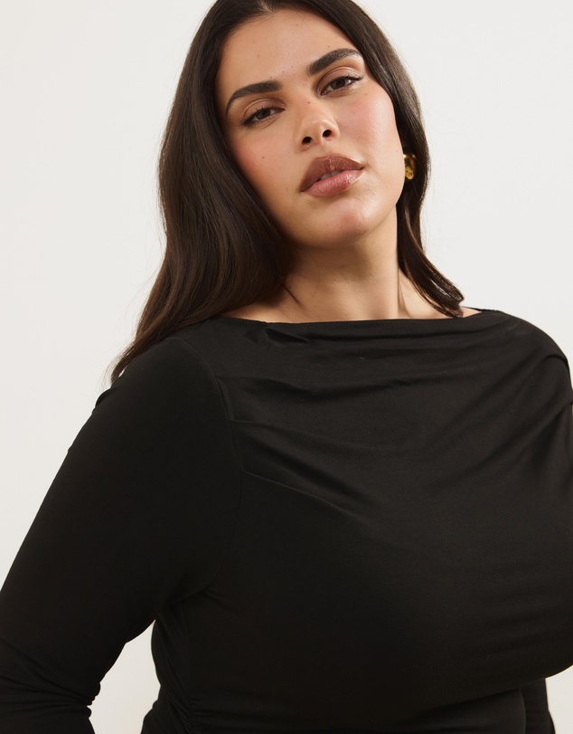 Atmos&Here Curvy - Etta Boat Neck Draped Top