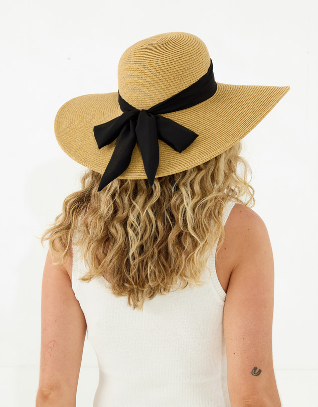 Morgan & Taylor - Adele Floppy Hat in Black