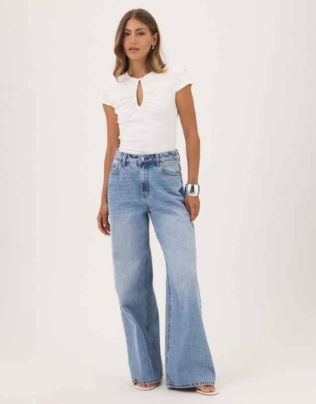 Atmos&Here - Gia Button Front Keyhole Top