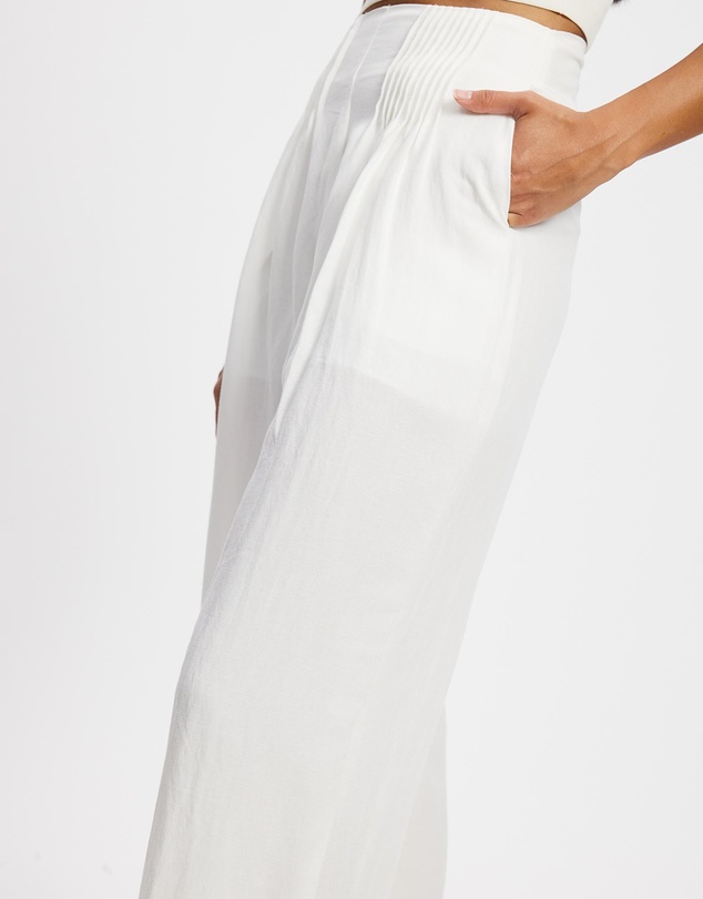 Mossée - Olivia Pleated Wide Leg Pants