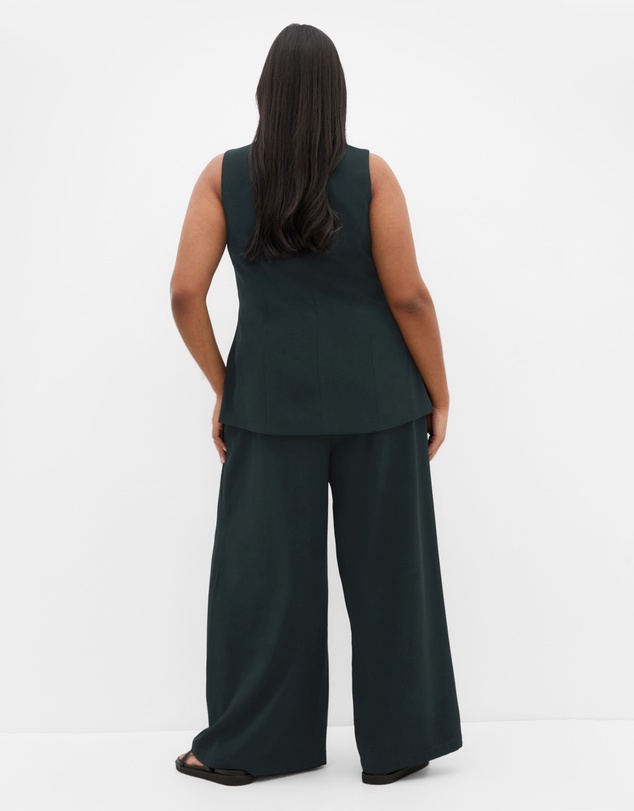 City Chic - Plus size Abbie Vest - deep emerald