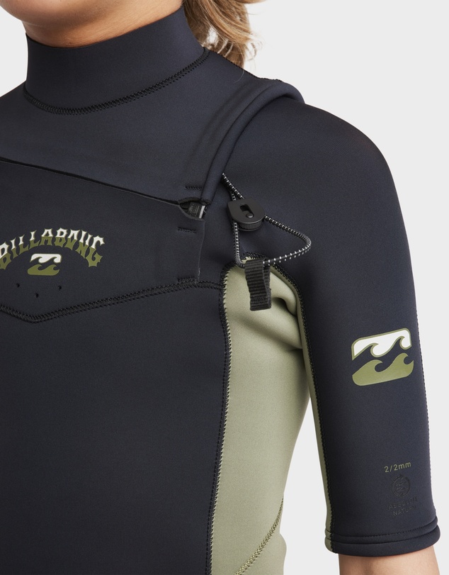 Billabong Kids - Boys 8 to 16 Absolute Natural Chest Zip Wetsuit