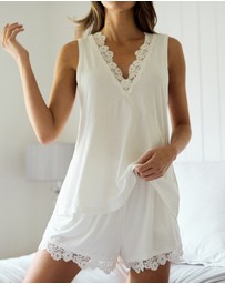 UNE PIECE - Lace Trim Modal Cami & Shorts Pyjama Set