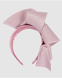 Max Alexander - Large Wavy Dusty Pink Racing Fascinator