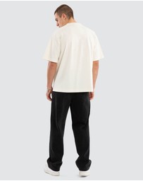 Nomadic Paradise - Bottlebrush Street Tee