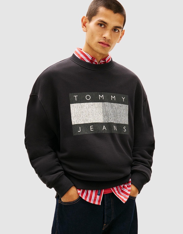 Tommy Jeans - 90S Distressed Flag Crew Sweatshirt
