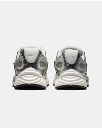 Nike - V5 RNR - Women's