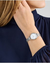 Ted Baker - Staciie 28mm Mother of Pearl Dial with Silver-Tone Mesh Strap