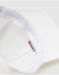 Levi's - Housemark Flexfit® Cap