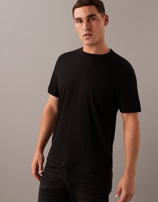 Calvin Klein - Liquid Touch Crewneck T-Shirt