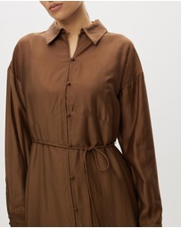 Revibe - Repaired Minima Esenciales Paloma Maxi Shirt Dress - AU 8