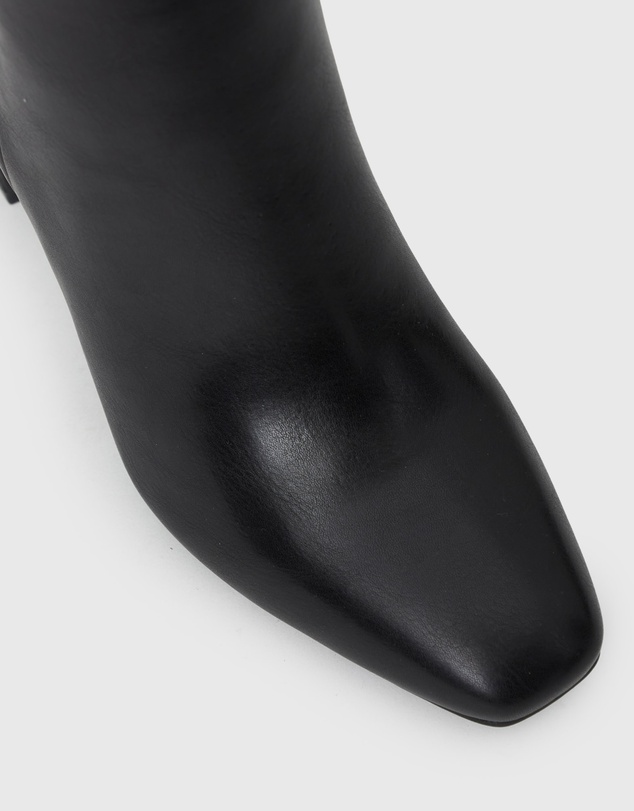 Betts - Prime Block Heel Knee High Boots