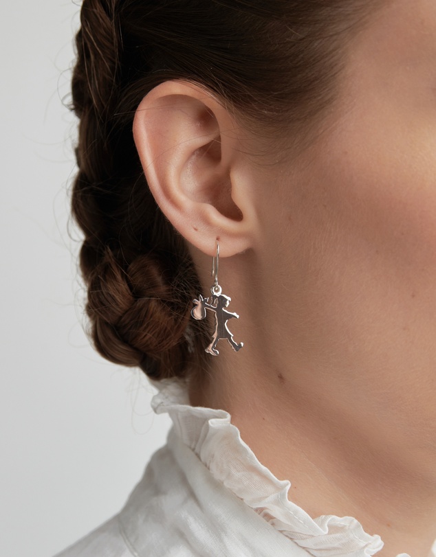 Karen Walker - Runaway Girl Earrings