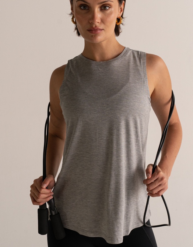 HyperLuxe The Label - Tank Top
