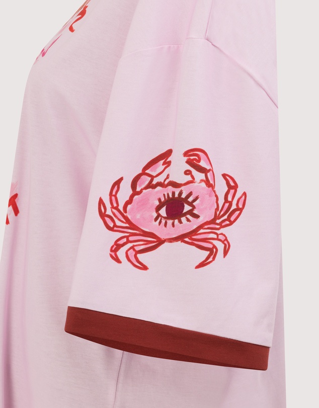 The Somewhere Co - Cancer Astrology Oversized Tee