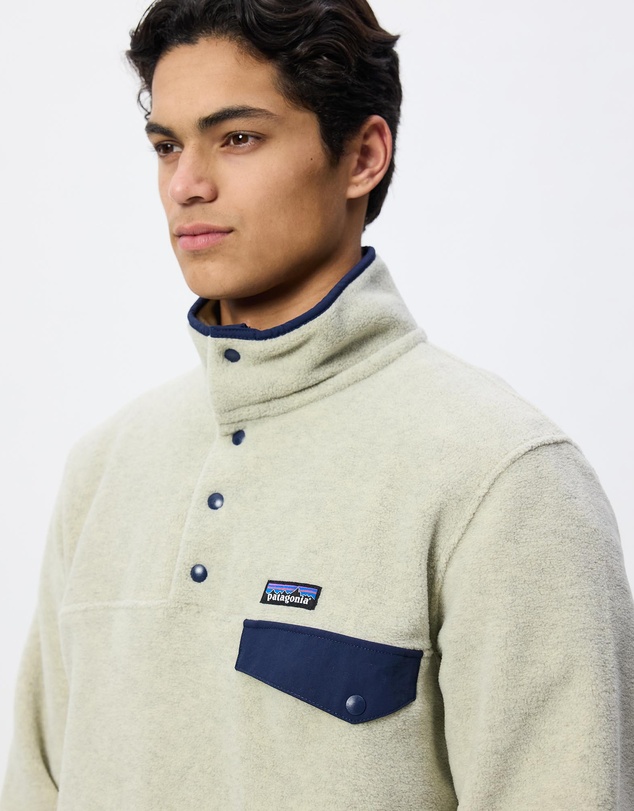 Patagonia - Lightweight Synchilla Snap-T Pullover