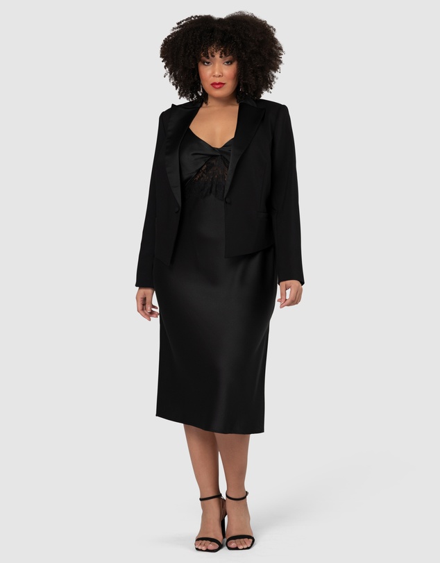 Pink Dusk by Curve Project - Her Satin Trim Crop Blazer