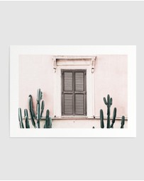 Olive et Oriel - La Casa Rosa Art Print