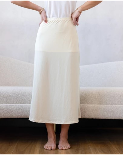 Mod Squad - Luxe Underskirt Base Layer