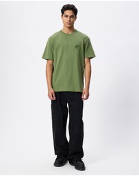Deus Ex Machina - Pill Logo Tee